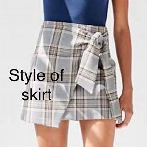 Aritzia plaid skirt 00